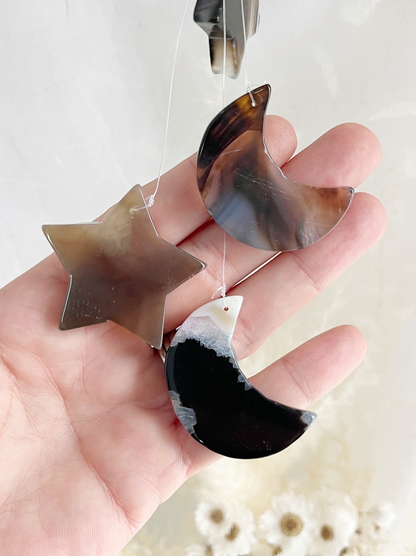 AGATE MOON + STAR WIND CHIME || 31347