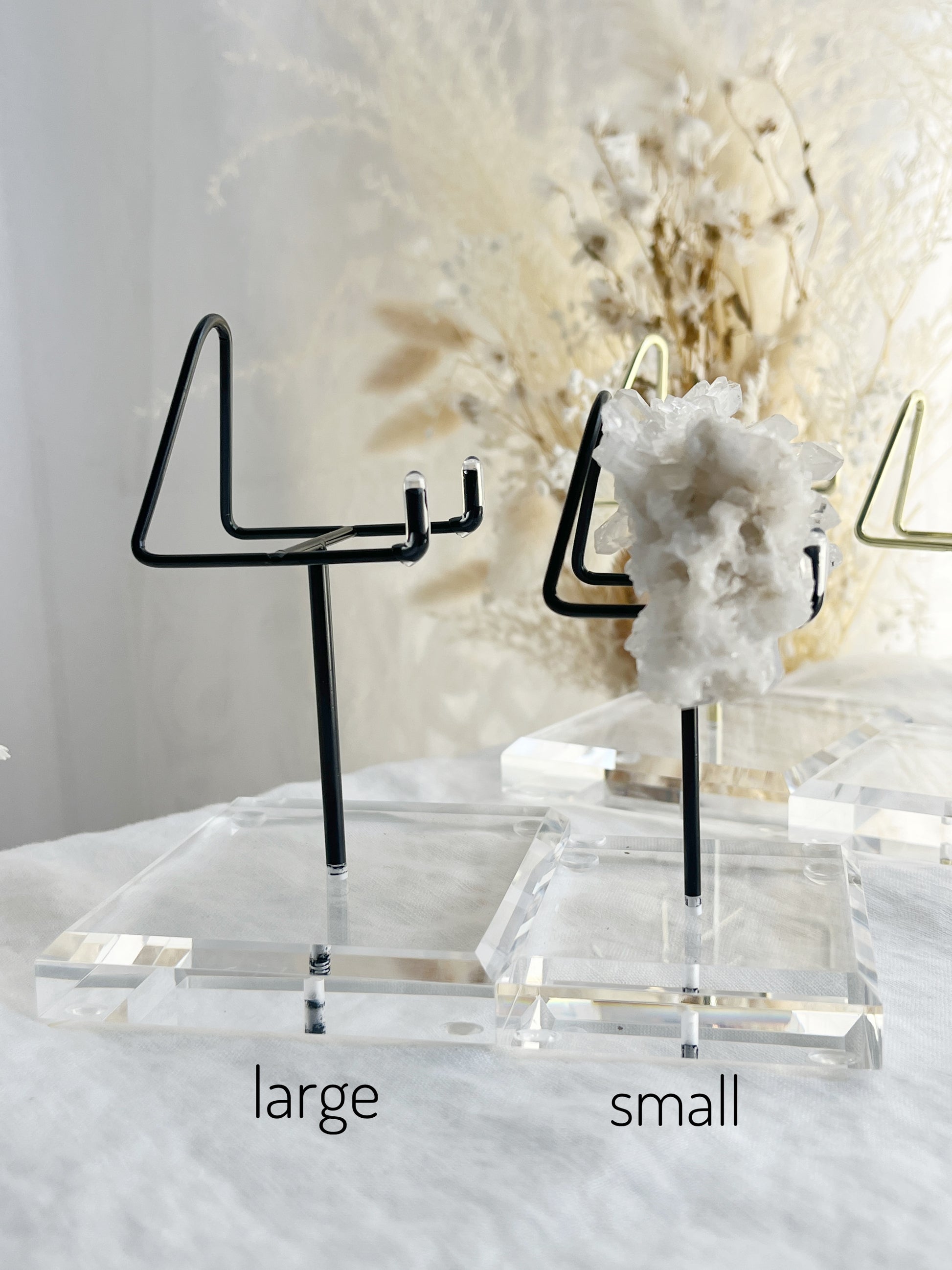 ACRYLIC METAL SPECIMEN CRYSTAL DISPLAY STAND AUSTRALIA GOLD SILVER BLACK