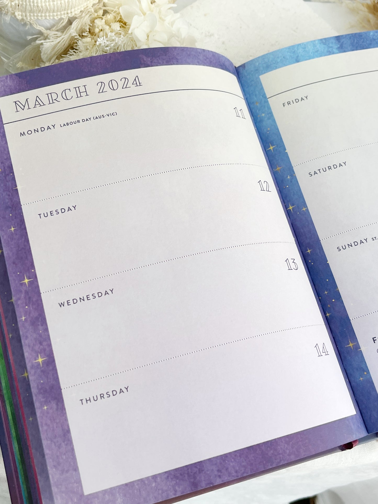 GUIDED BY TAROT | 2024 WEEKLY PLANNER