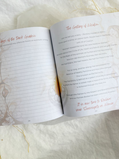 SACRED MOON JOURNAL || MOANA ROSE MOON