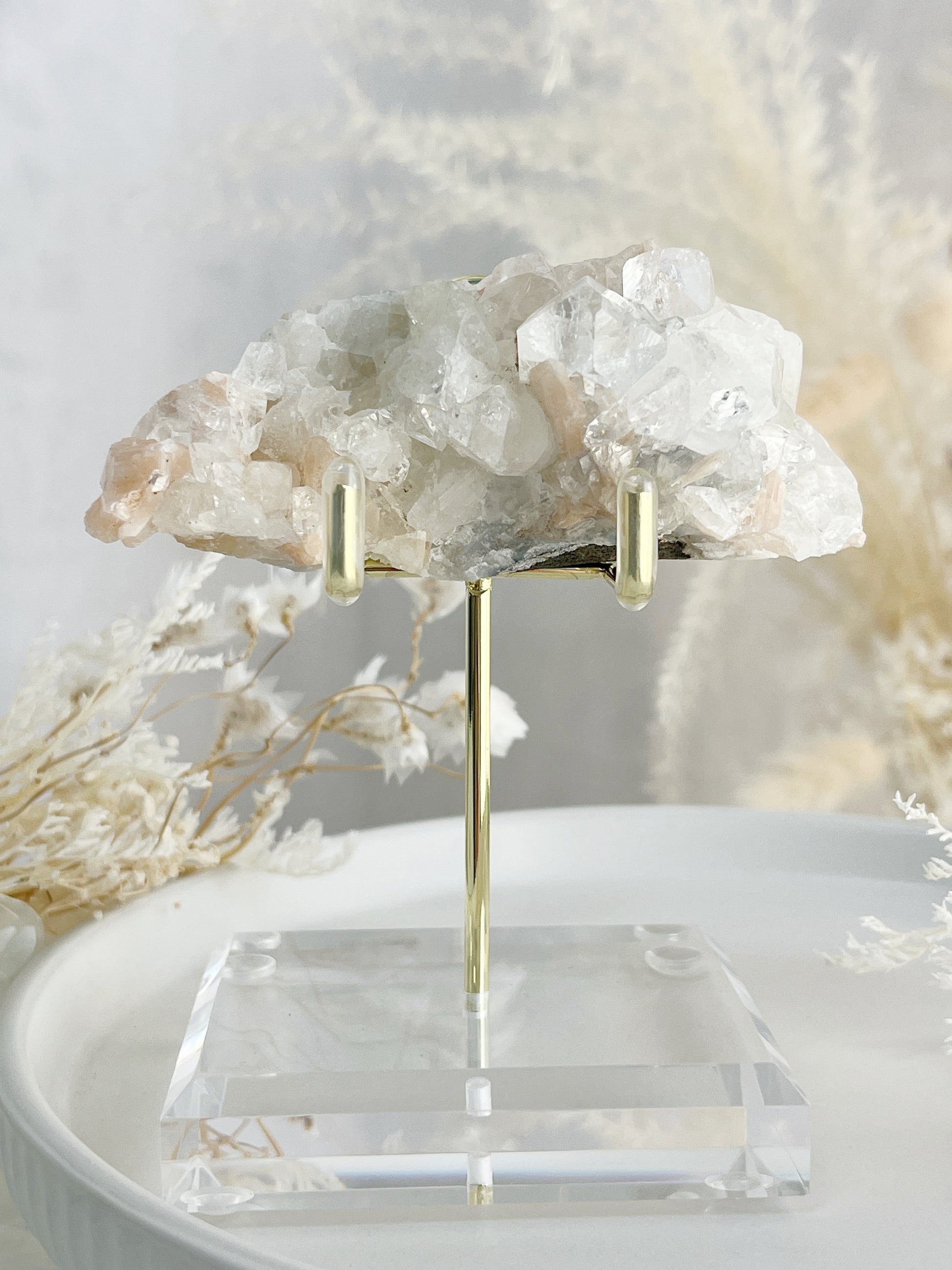 APOPHYLLITE WITH STILBITE CLUSTER 123, STONED AND SAGED CRYSTALS AUSTRALIA
