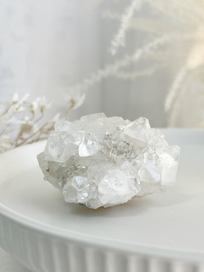 APOPHYLLITE CLUSTER || 32132