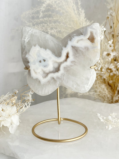 GREY AND WHITE DRUZE AGATE BUTTERFLY CARVING ON STAND AUSTRALIA