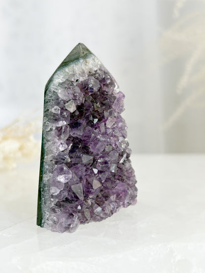AMETHYST CLUSTER TOWER || 33109