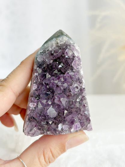 AMETHYST CLUSTER TOWER || 33109