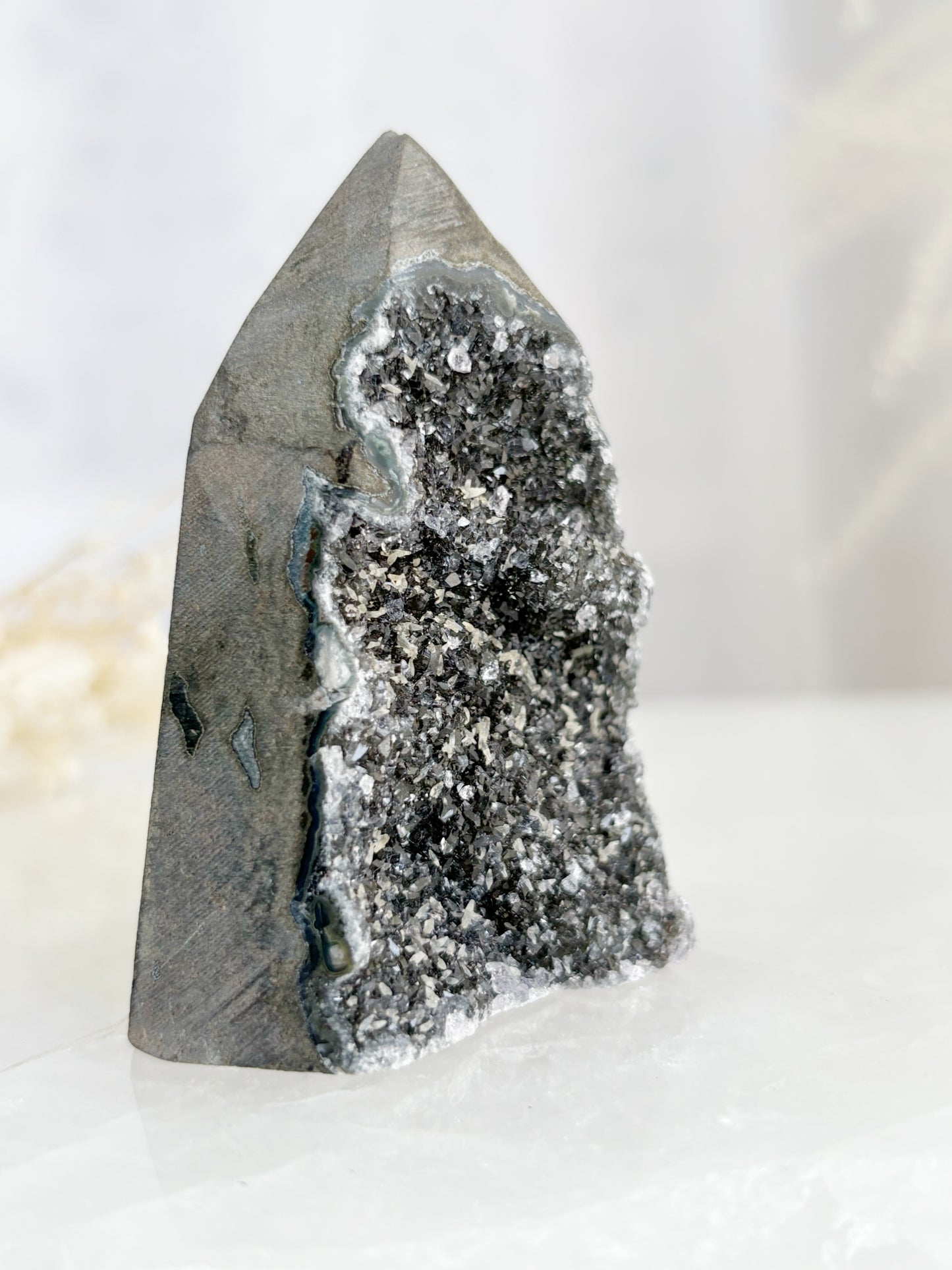 AMETHYST CLUSTER TOWER || 33110