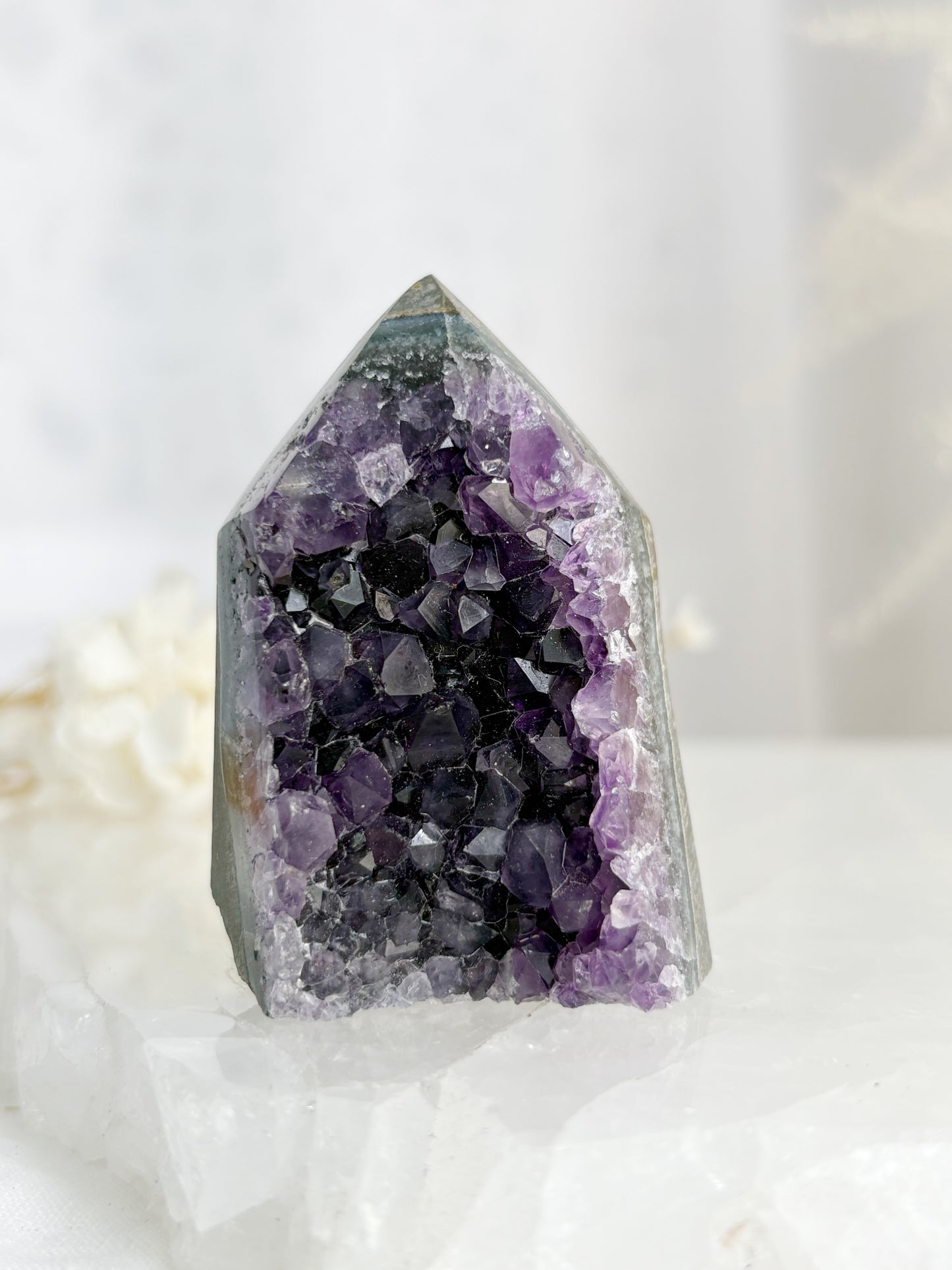 AMETHYST CLUSTER TOWER || 33111