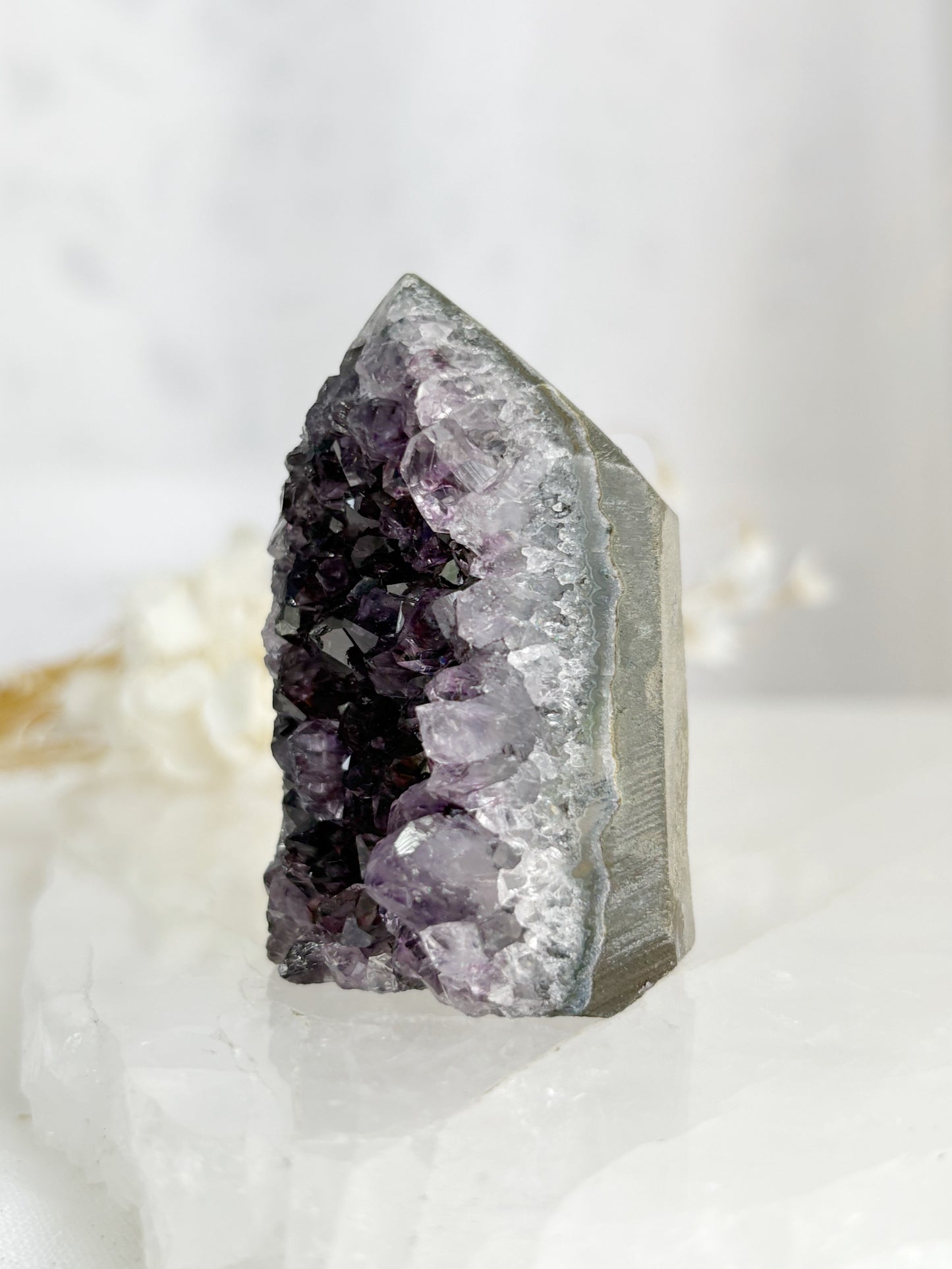 AMETHYST CLUSTER TOWER || 33114