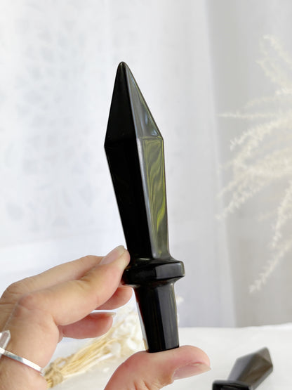 BLACK OBSIDIAN SWORD || INTUITIVELY CHOSEN