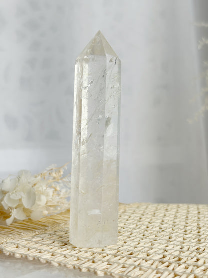 CLEAR QUARTZ GENERATOR || CQG01