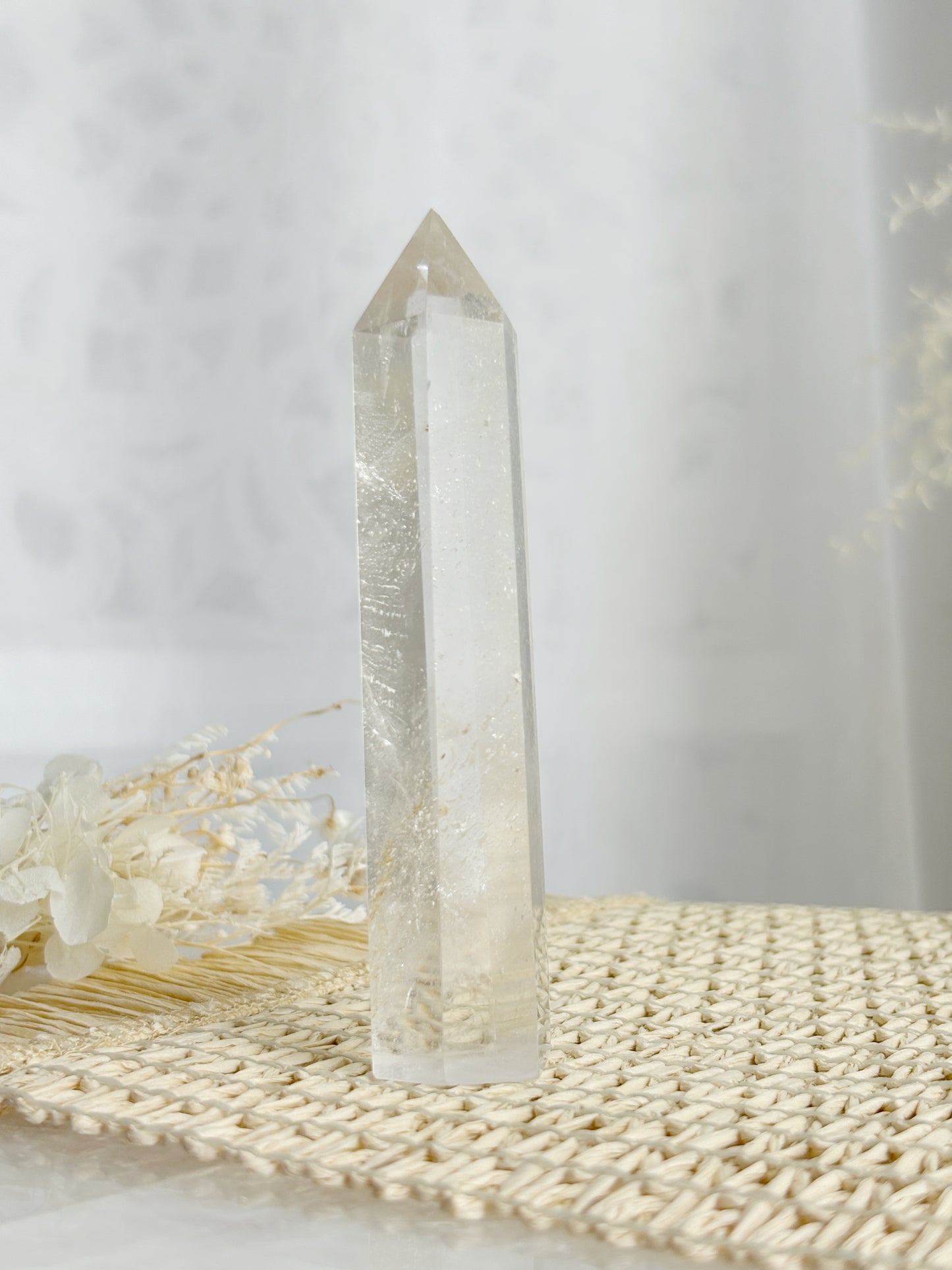 CLEAR QUARTZ GENERATOR || CQG02