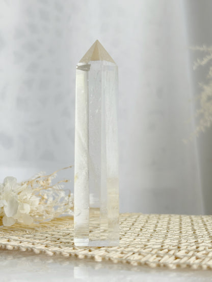 CLEAR QUARTZ GENERATOR || CQG03