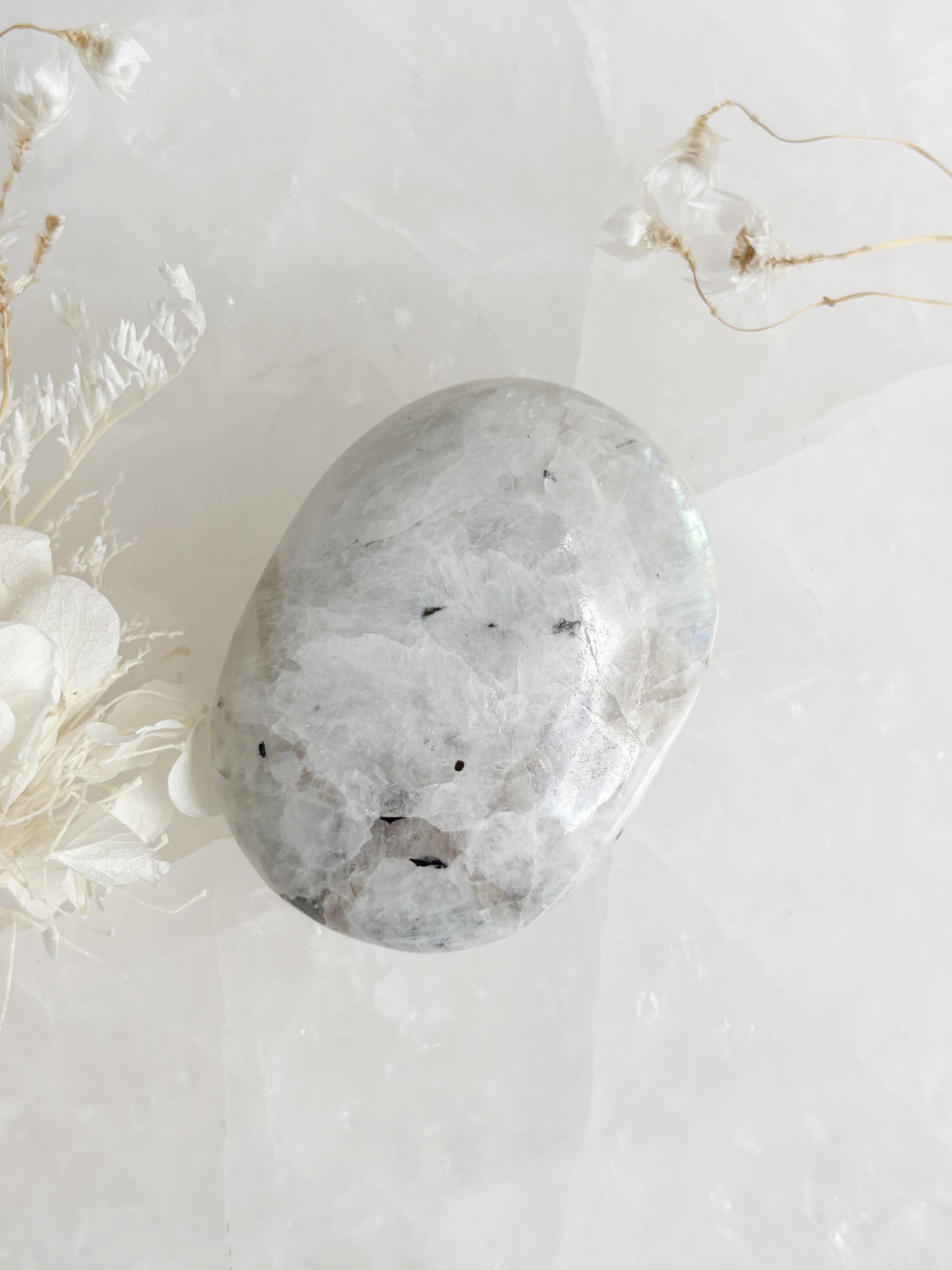 RAINBOW MOONSTONE PALM STONE || RMP01