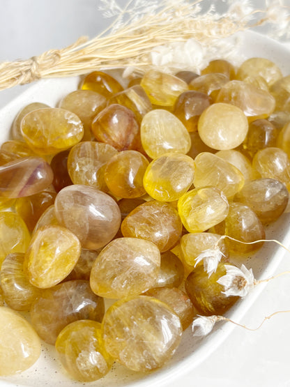 YELLOW FLUORITE TUMBLE || INTUITIVELY CHOSEN
