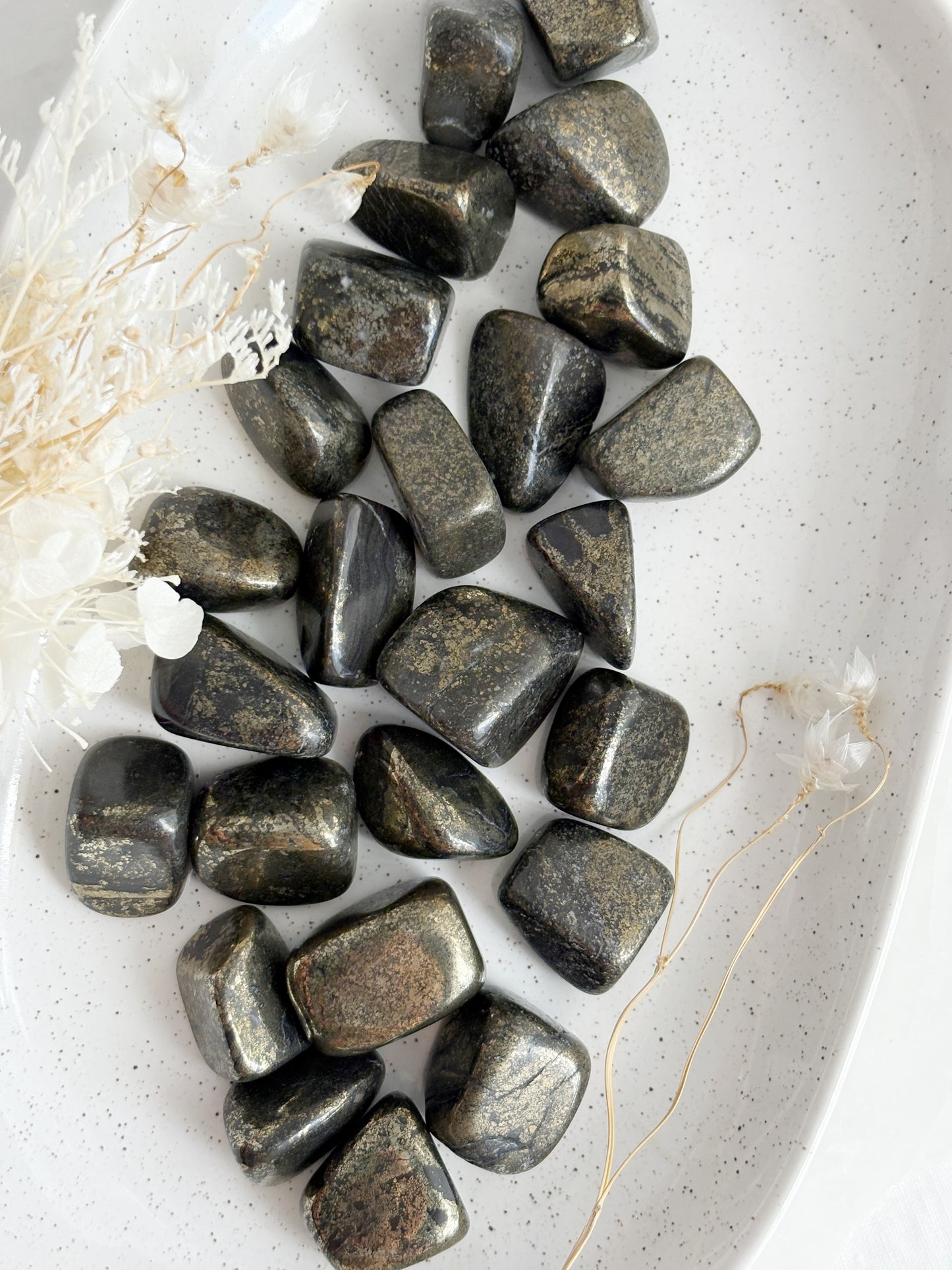 HEALERS GOLD TUMBLE || PYRITE & MAGNETITE