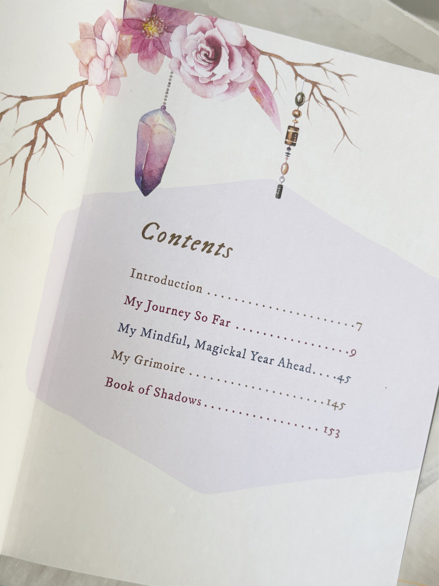 THE MINDFUL WITCH || DAILY JOURNAL FOR MANIFESTING A TRULY MAGICKAL LIFE