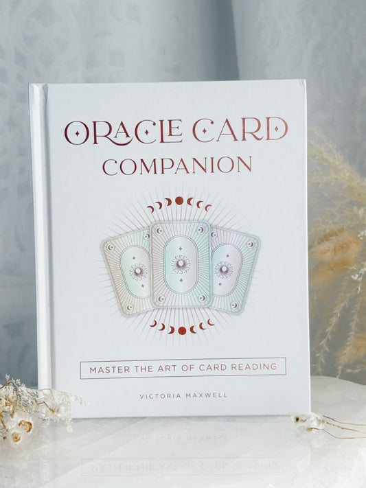 ORACLE CARD COMPANION || VICTORIA MAXWELL