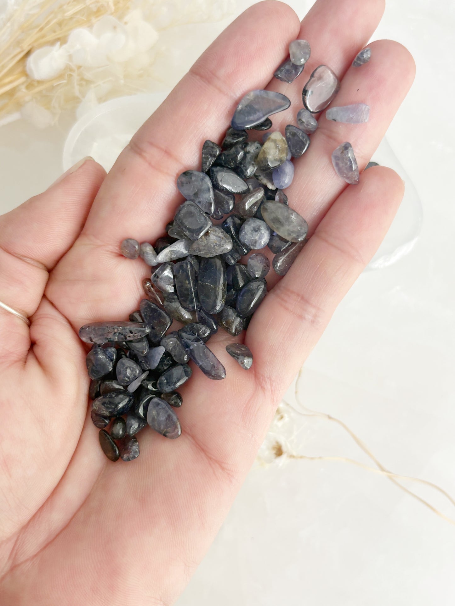 IOLITE CHIPS || 100G