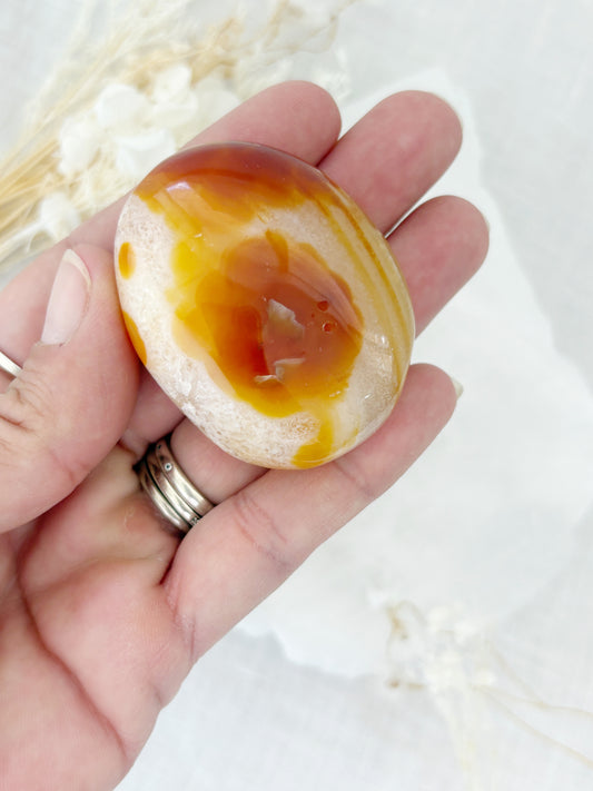 CARNELIAN FREEFORM PALMSTONE || CPS04