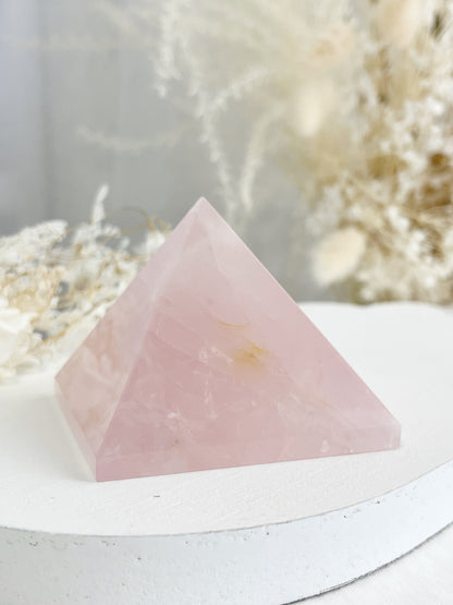 ROSE QUARTZ PYRAMID || 32106