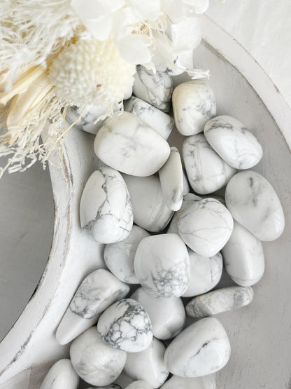 HOWLITE TUMBLE, STONED NAD SAGED AUSTRALIA