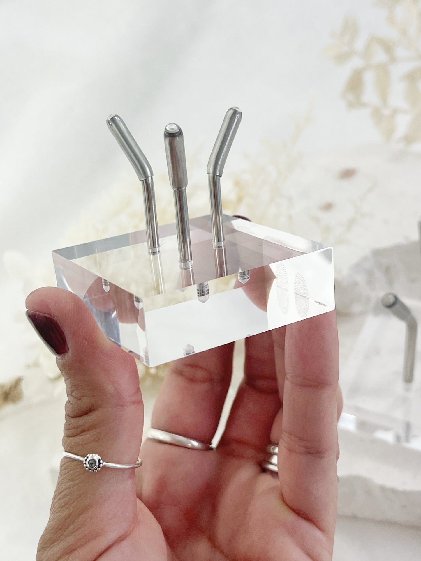 3 PRONG STAND | SILVER