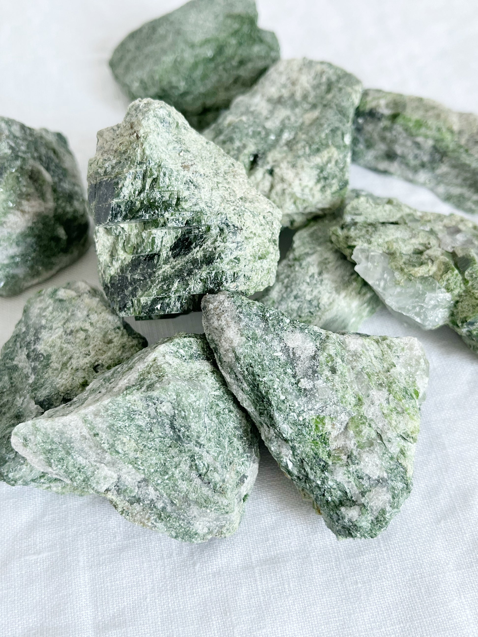 DIOPSIDE ROUGH, STONED AND SAGED AUSTRALIA