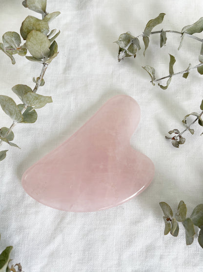 GUA SHA || INTUITIVELY CHOSEN