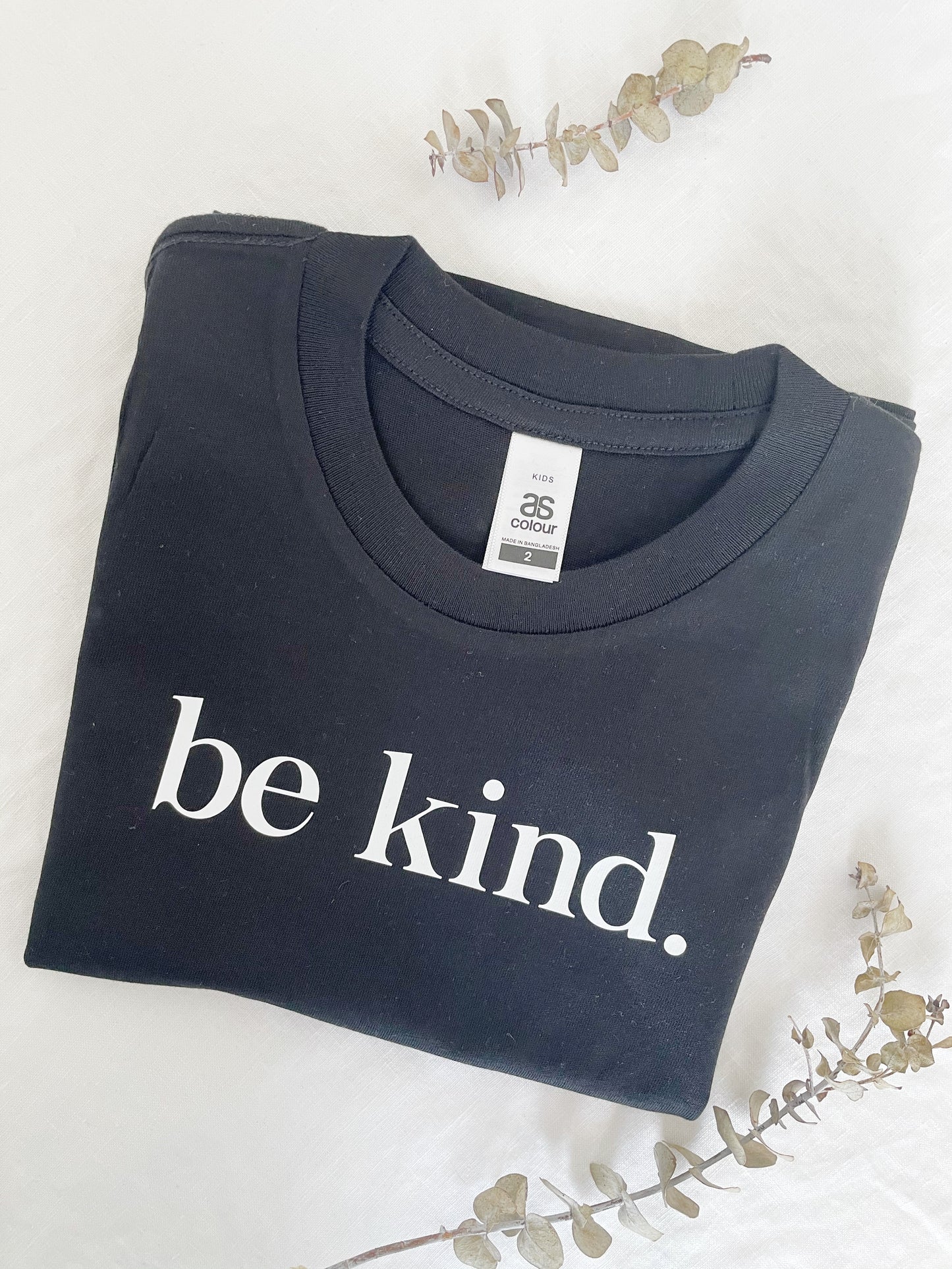 BE KIND KIDS T-SHIRT | BLACK WITH WHITE